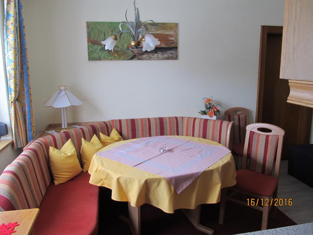 Haus Vogelsberger Apartman Fulpmes Kültér fotó